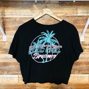 A crop tshirt used and it is only 13$